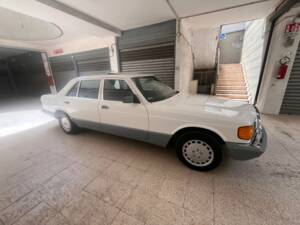 Image 3/7 of Mercedes-Benz 300 SDL (1987)