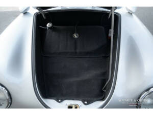 Image 5/28 of Porsche 356 B 1600 Super 90 (1970)