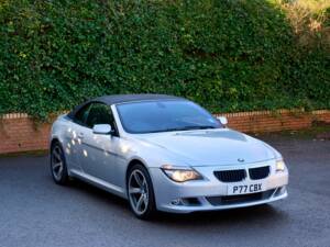 Immagine 43/50 di BMW 630i (2008)