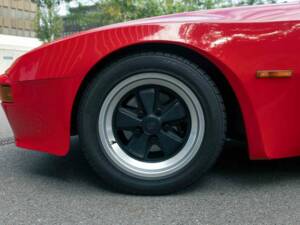 Image 37/48 of Porsche 924 Carrera GT (1981)