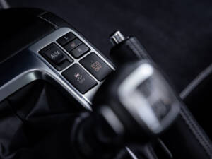 Bild 18/32 von Aston Martin Cygnet (2012)