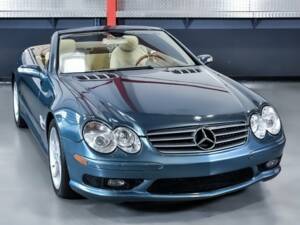 Image 4/7 of Mercedes-Benz SL 500 (2005)