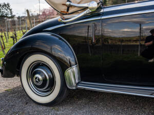 Image 15/89 of Mercedes-Benz 170 S Cabriolet A (1950)