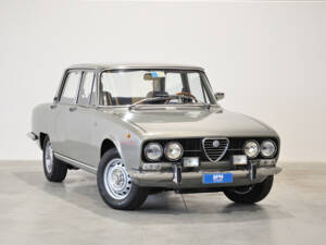 Imagen 1/39 de Alfa Romeo 2000 Berlina (1973)