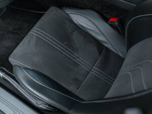 Afbeelding 32/50 van Aston Martin V8 Vantage S (2013)
