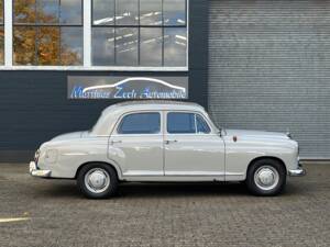 Image 16/86 of Mercedes-Benz 190 Db (1959)