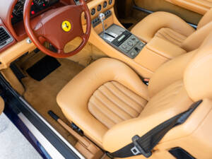 Image 39/97 de Ferrari 456 GTA (1997)