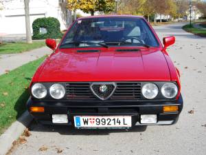 Bild 2/23 von Alfa Romeo Sprint 1.7 QV ie (1988)