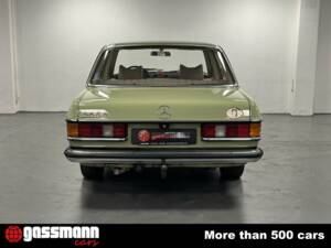Image 7/15 de Mercedes-Benz 200 D (1978)