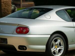 Image 18/50 de Ferrari 456 GT (1994)