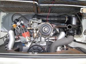 Imagen 12/12 de Volkswagen T2b Westfalia (1975)