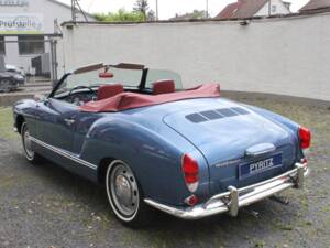 Bild 24/29 von Volkswagen Karmann Ghia 1600 (1970)