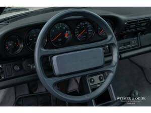 Image 10/32 de Porsche 911 Carrera 3.2 &quot;25 years 911&quot; (1988)