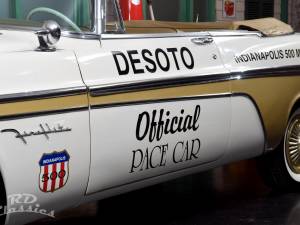 Bild 11/50 von DeSoto Fireflite Indy 500 Pace Car (1956)