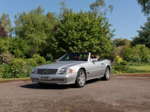 Image 44/50 of Mercedes-Benz SL 320 &quot;Mille Miglia&quot; (1995)