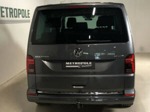 Bild 14/32 von Volkswagen T6.1 Multivan 2.0 TDI 4Motion (2023)