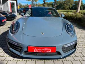 Imagen 3/20 de Porsche 911 Turbo S (2018)