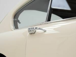Afbeelding 15/15 van Aston Martin DB 2&#x2F;4 Mk III (1959)
