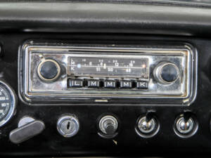 Image 24/50 de MG MGB (1967)