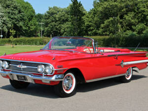 Bild 1/31 von Chevrolet Impala Convertible (1960)