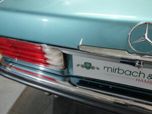 Bild 10/42 von Mercedes-Benz 560 SL (1989)