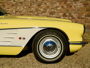Image 36/50 of Chevrolet Corvette (1958)