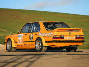 Immagine 4/37 di BMW M 535i (1984)