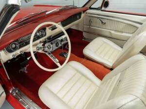 Image 2/19 of Ford Mustang 289 (1965)