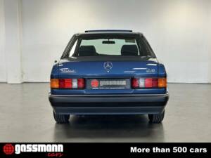 Imagen 6/15 de Mercedes-Benz 190 E 2.6 (1989)