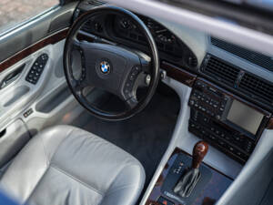 Bild 31/62 von BMW 740iL (1998)