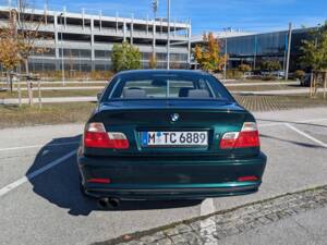 Image 16/18 de BMW 330Ci (2001)