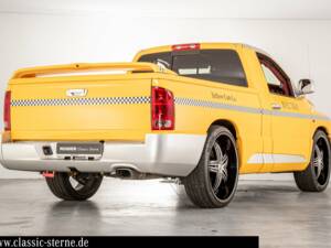 Bild 2/15 von Dodge Ram SRT 10 (2004)