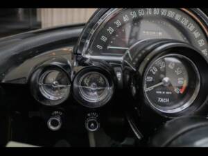 Image 20/100 of Chevrolet Corvette (1958)