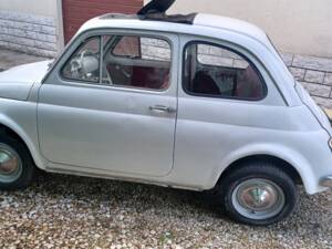 Image 2/30 of FIAT 500 F (1969)