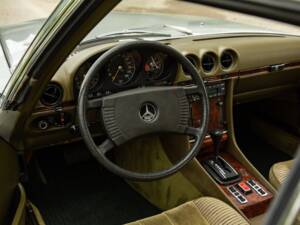 Bild 26/50 von Mercedes-Benz 450 SLC 5,0 (1979)