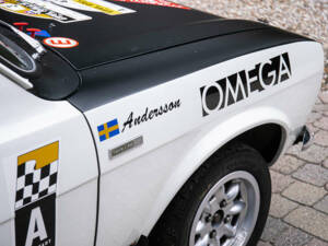 Image 18/40 of Ford Escort Twin Cam (1968)