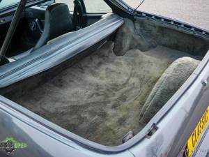 Image 31/32 of Porsche 924 (1980)