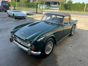 Image 1/7 de Triumph TR 4A (1966)