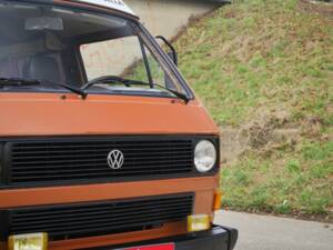 Image 11/43 of Volkswagen T3 Westfalia 1.6 (1981)