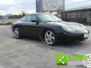 Bild 8/10 von Porsche 911 Carrera (1998)