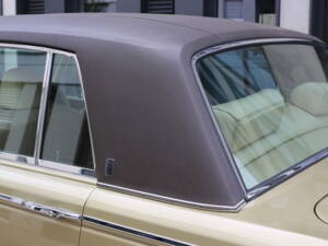 Image 35/37 of Rolls-Royce Silver Shadow II (1978)