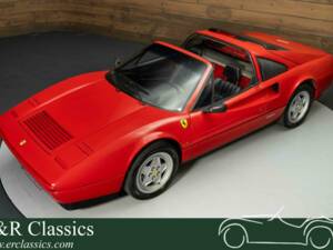 Bild 1/19 von Ferrari 328 GTS (1989)