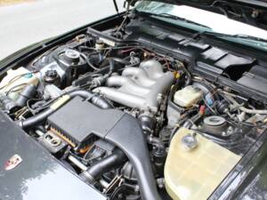 Bild 16/19 von Porsche 944 Turbo (1987)