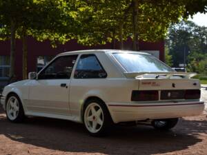 Imagen 5/19 de Ford Escort turbo RS (1988)