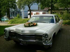 Bild 8/8 von Cadillac 60 Special Fleetwood (1966)