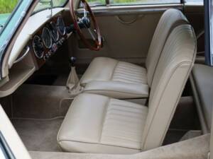 Bild 17/36 von Aston Martin DB 2&#x2F;4 Mk I (1954)