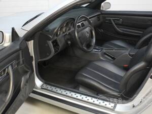 Immagine 5/5 di Mercedes-Benz SLK 230 Kompressor (1999)