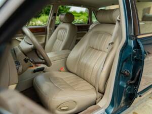 Afbeelding 19/50 van Jaguar XJ6 3.2 (1995)