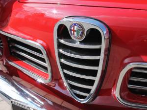 Afbeelding 12/37 van Alfa Romeo 2600 Spider (1964)