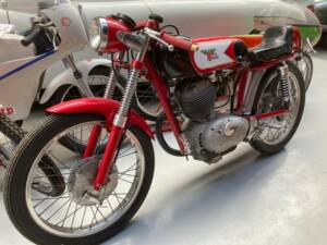 Bild 10/19 von Moto Morini DUMMY (1955)